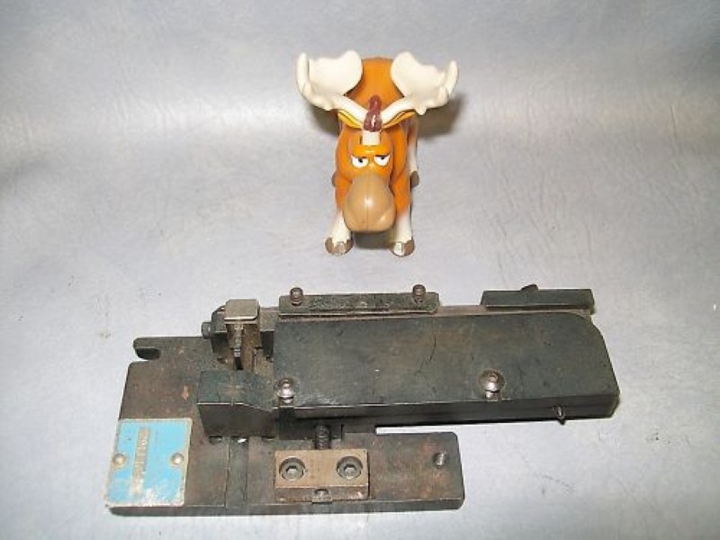 AMP 291146 Wire Crimper