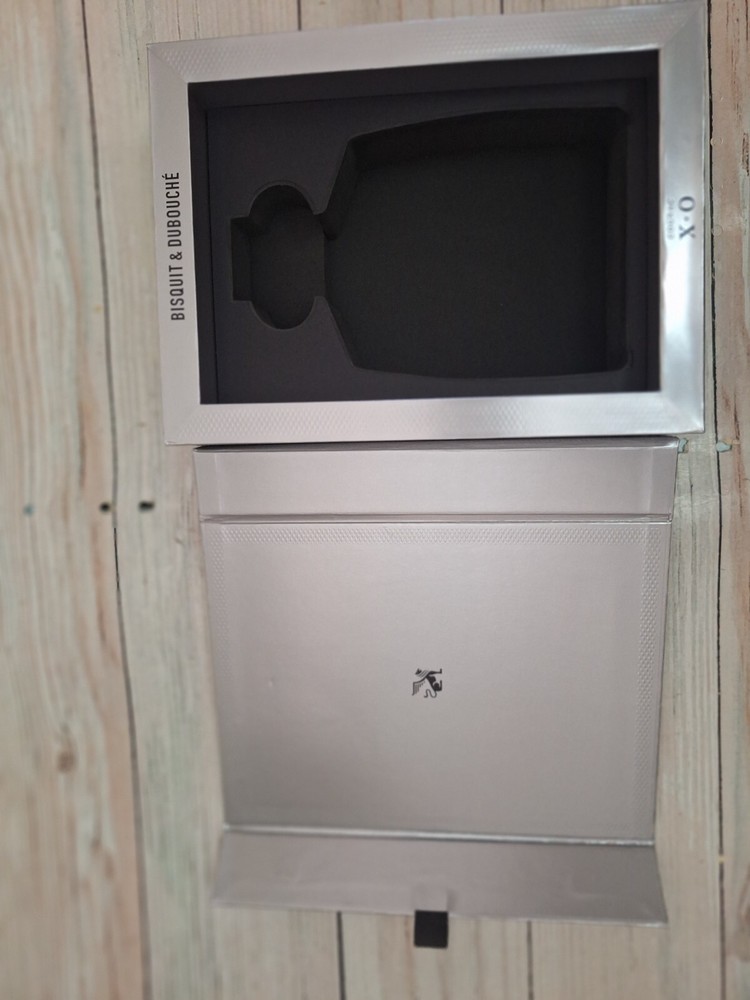 Bisquit & Dubouche Cognac X.O empty Box