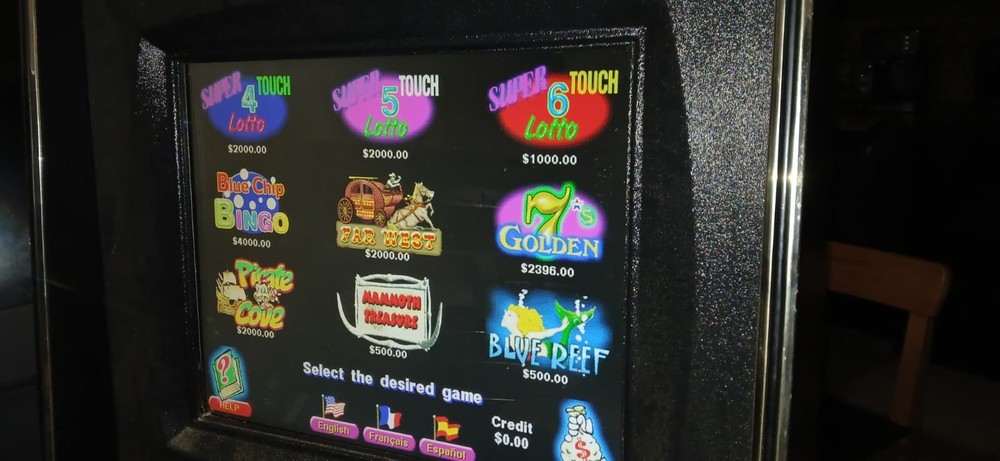 CASINO GOLD BOARD WORKING