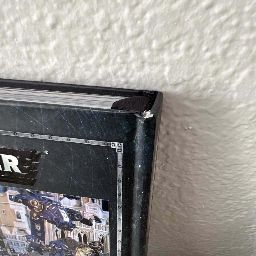 Games Workshop Warhammer 40K In the Grim Darkness & Codex Chaos Space Marines