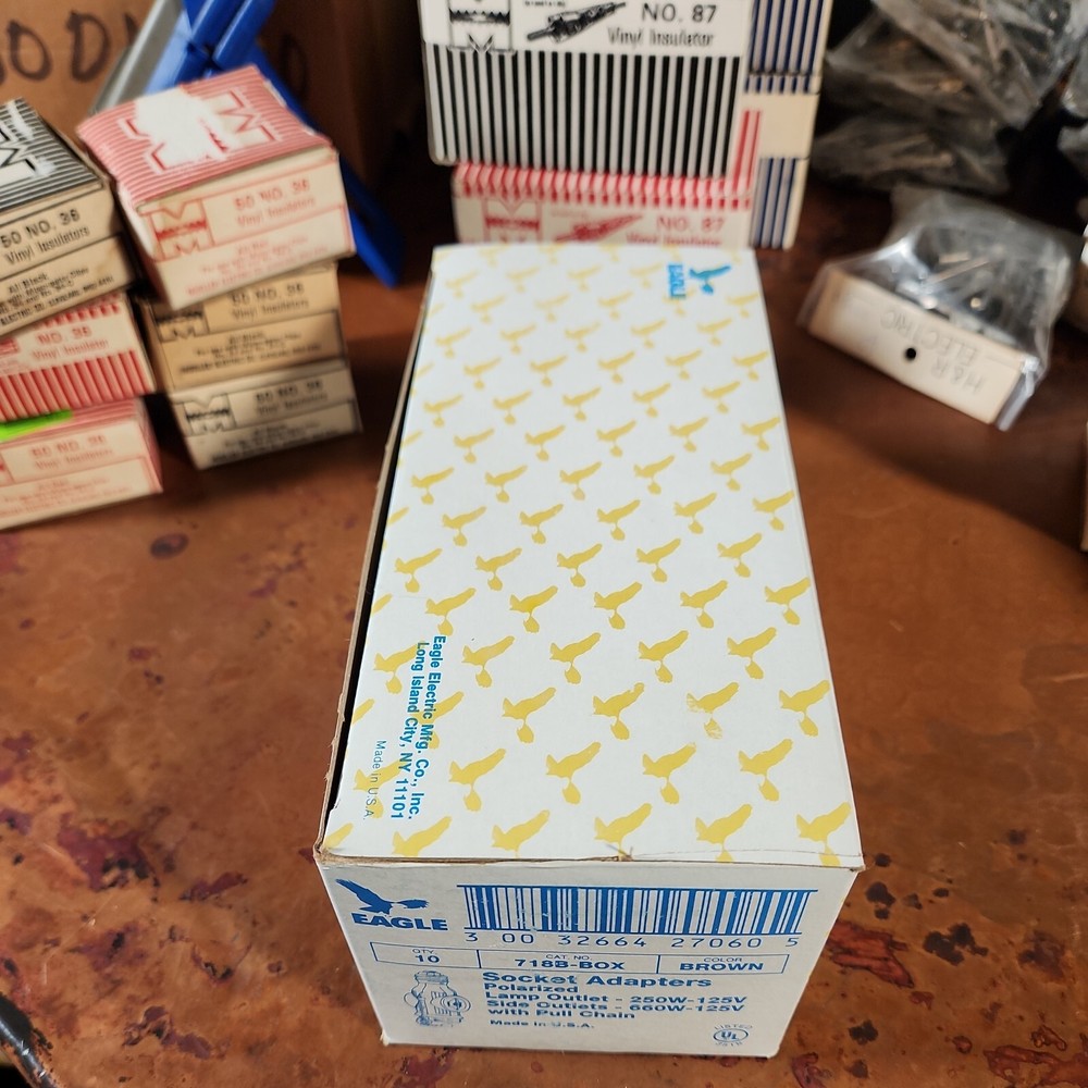 10 Eagle Bakelite Socket Adapters With Pull Chain USA Vintage polarized 718B