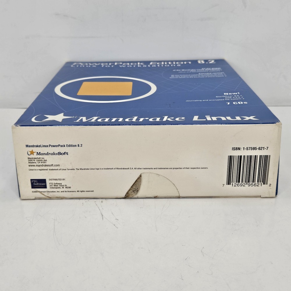 Linux Mandrake 8.2 PowerPack Edition Operating System Software 7 CD'S Manuals
