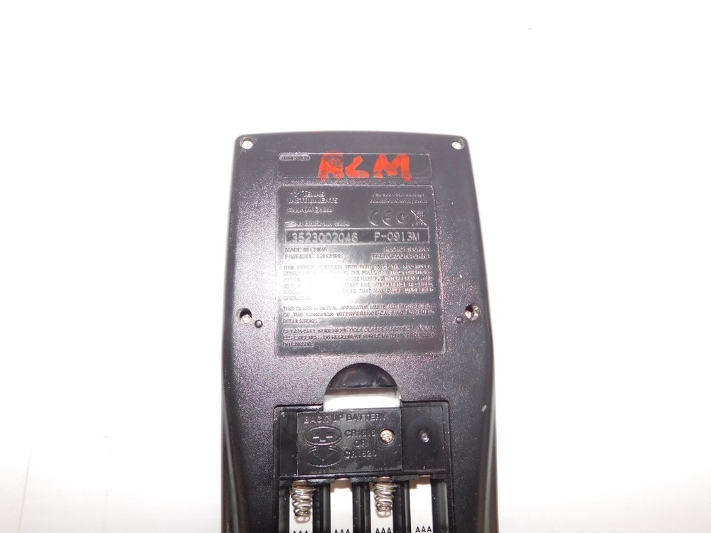 *MM* TEXAS INSTRUMENTS TI-83 PLUS SCIENTIFIC CALCULATOR (SSP14)