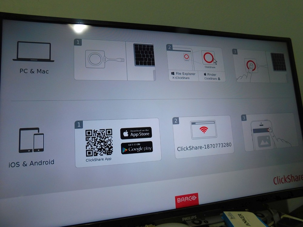 BARCO CS-100 CLICKSHARE PRESENTATION SYSTEM MAIN UNIT & POWER SUPPLY ONLY