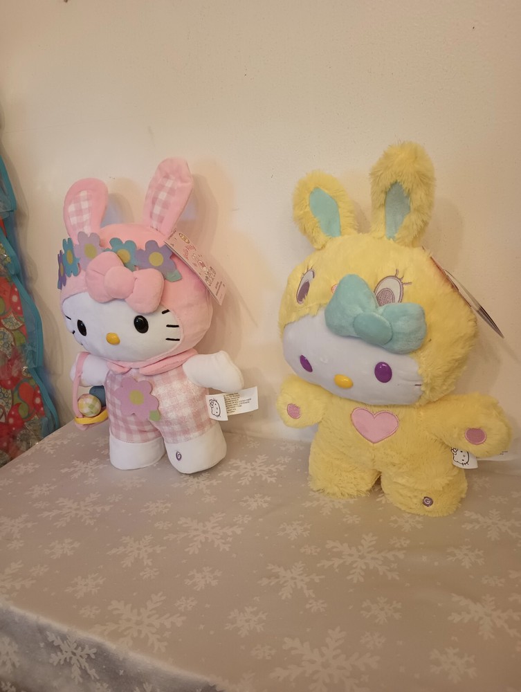 Hello Kitty Easter Animated Musical Side Stepper Greeter Set Of 2
