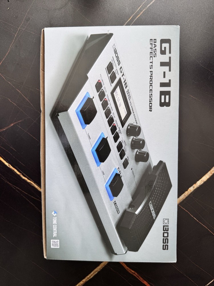 Boss GT-1B Bass Multi Effects Processor Pedal