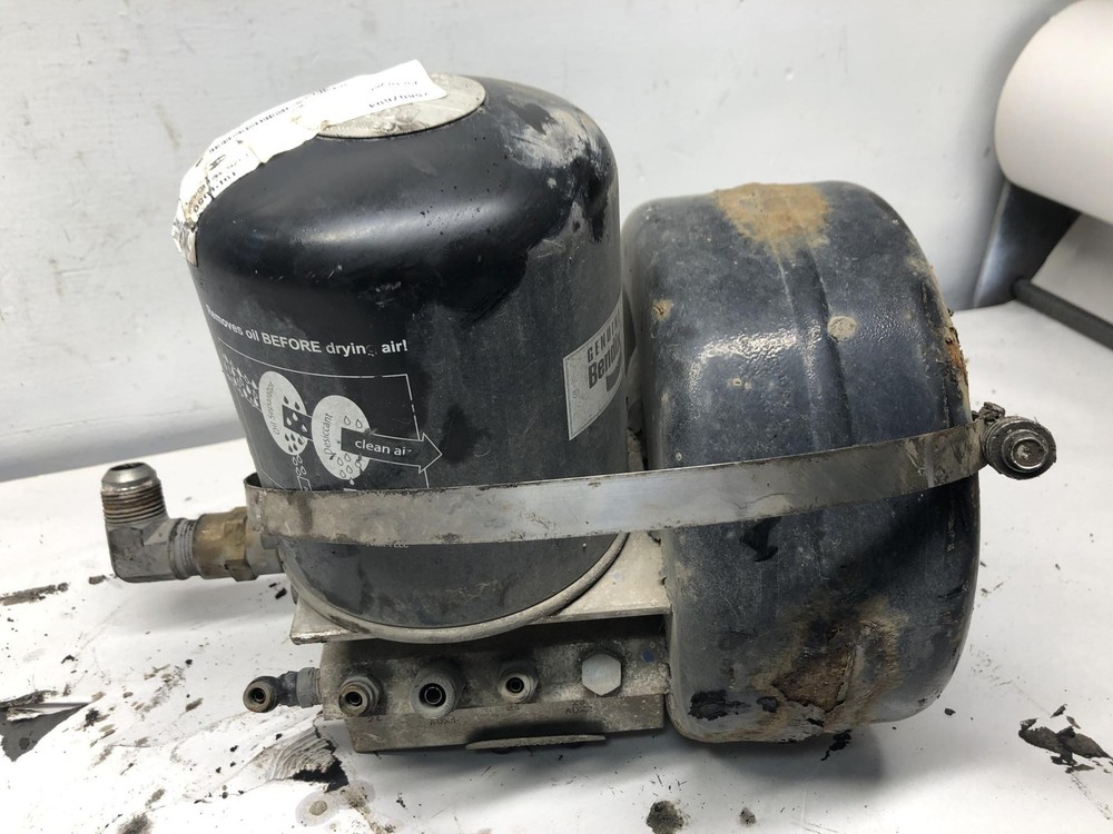 Bendix AD-IS Air Dryer - Used