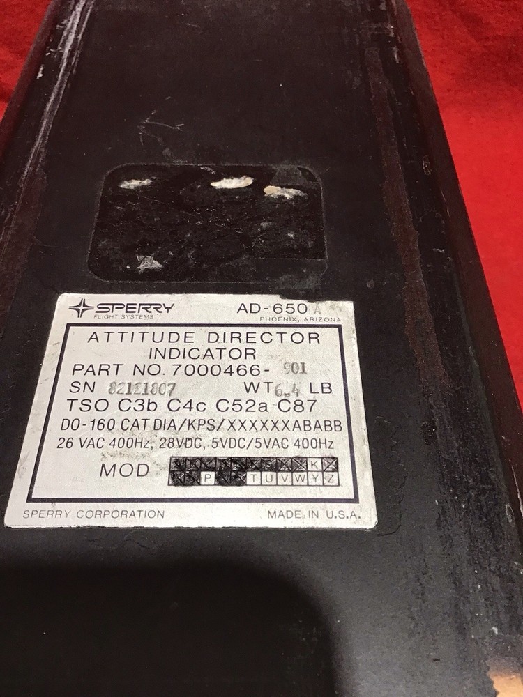 AD-650 ATTITUDE DIRECTOR INDICATOR