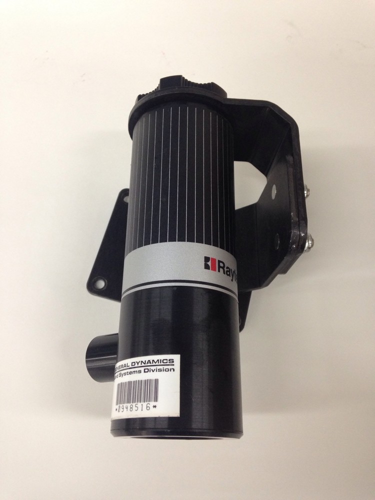 RAYTEK RAYSHLTSF TEMPERATURE SENSOR FREE SHIPPING 28008 Bracket