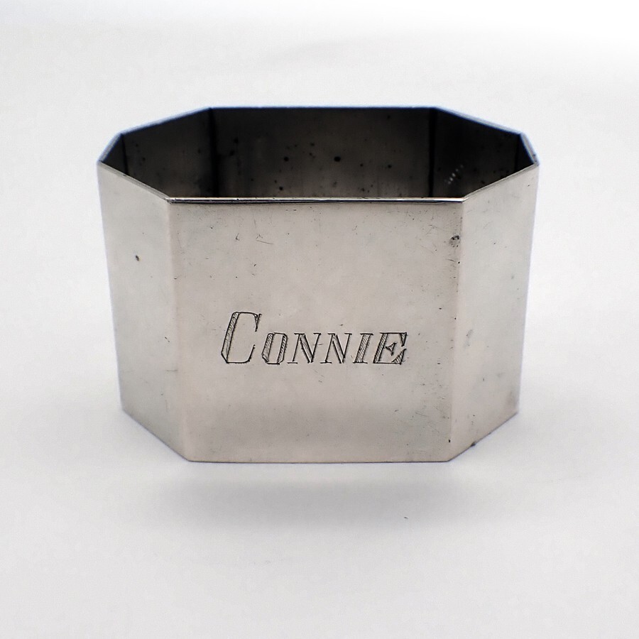 Octagonal Napkin Ring 900 Silver Mono Connie