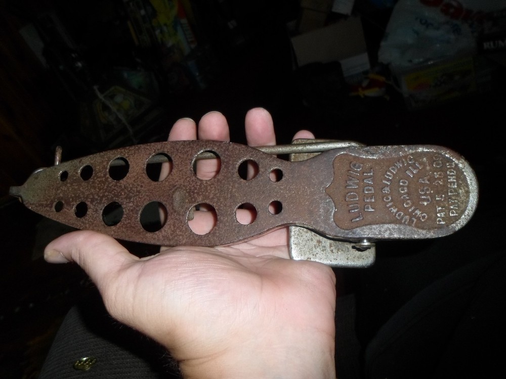 vintage LUDWIG 1925 DRUM PEDAL