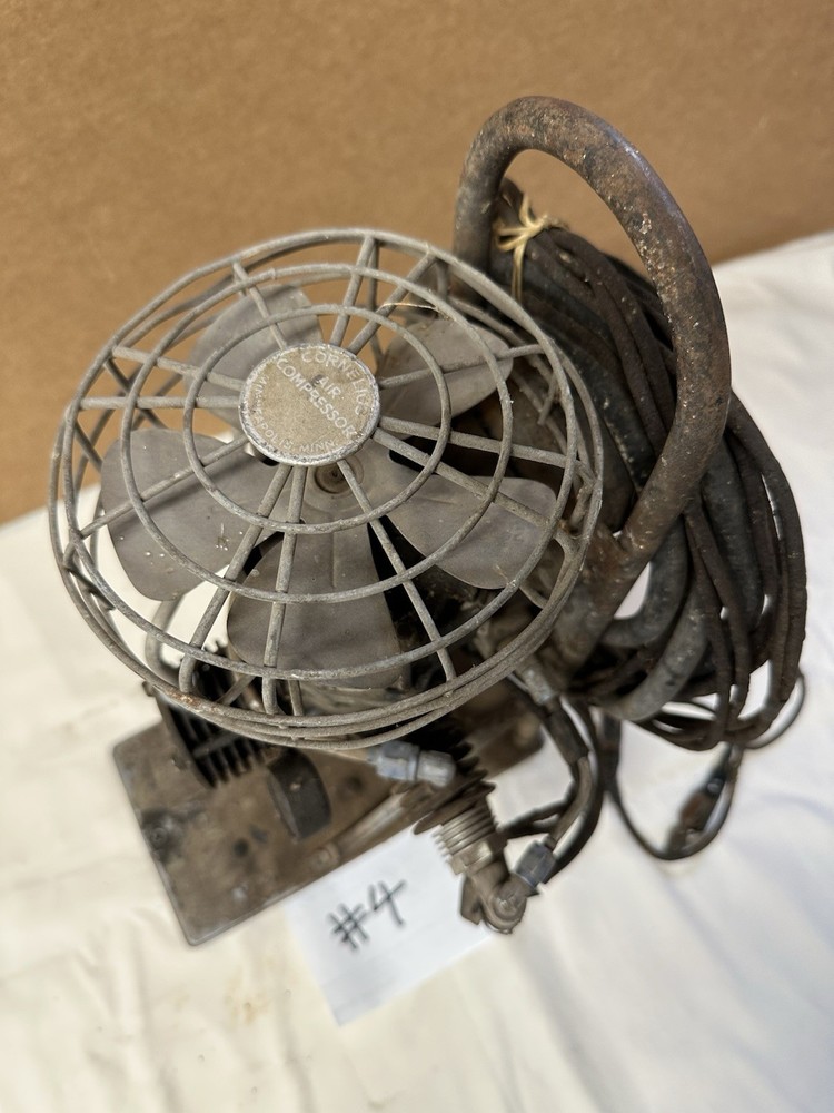 Cornelius 32-R-300 Aircraft Air Compressor