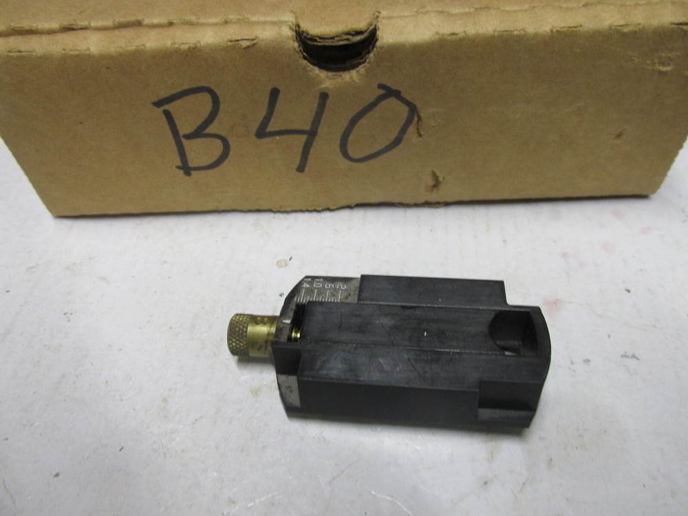 B40] Lee disc powder micrometer