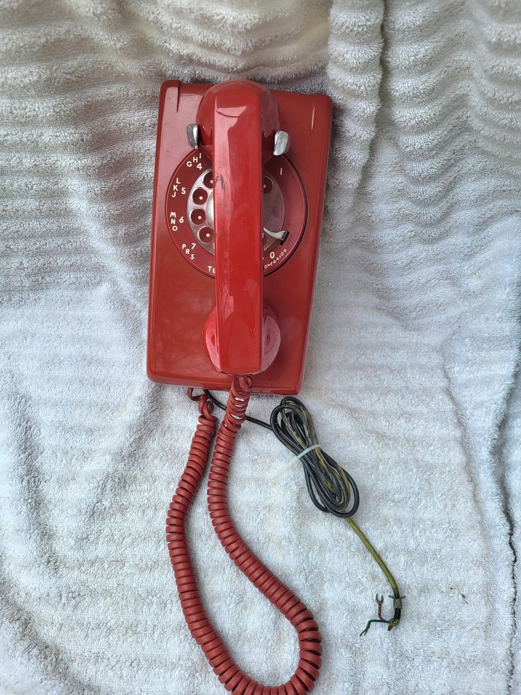 RED WALL PHONE BELL / WESTERN ELECTRIC NICE WORKING CONDITION