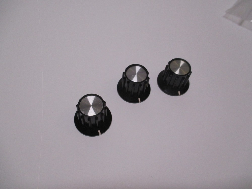 Toya Knobs Roland Jazz Chorus
