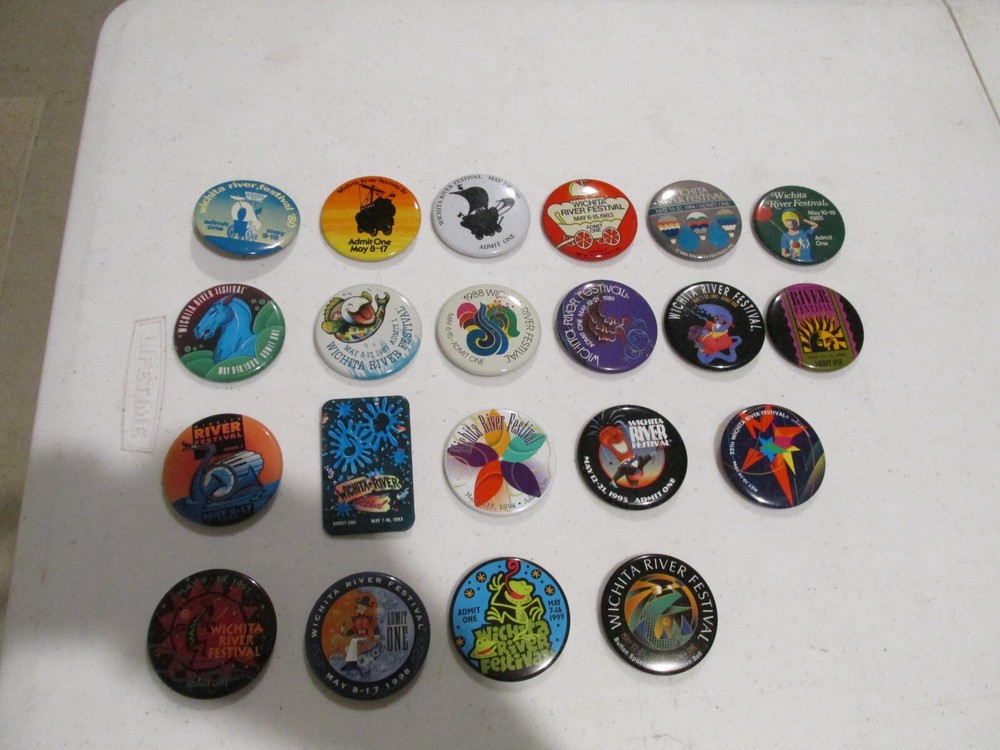 RIVERFEST BUTTONS & BOOKLETS FROM  200l TO 2023 MISSING 3