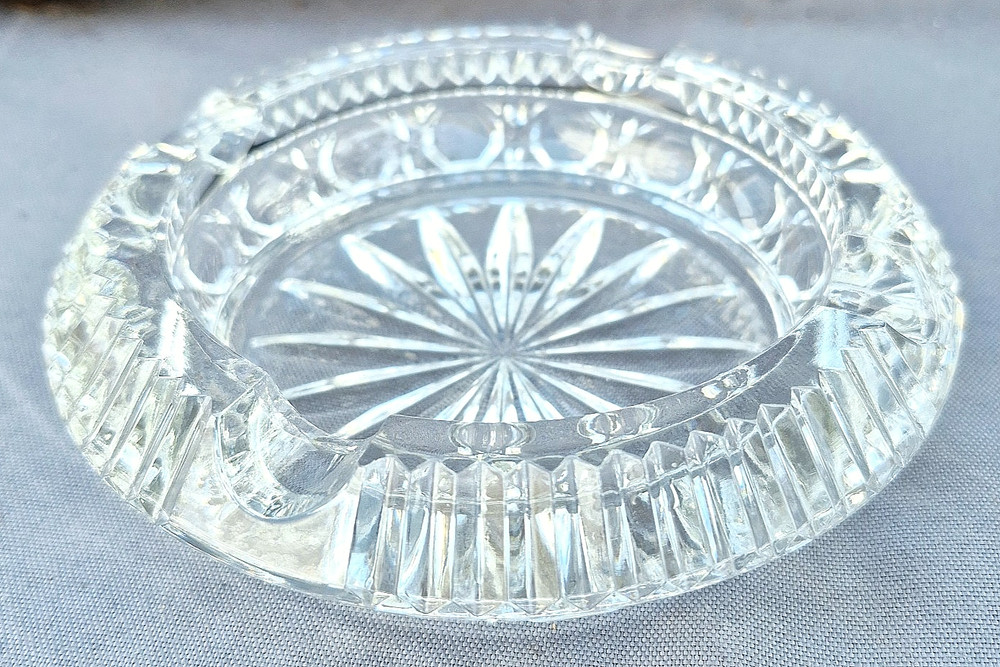Vintage Crystal Ash Tray Octagon & Floral Pattern 5"