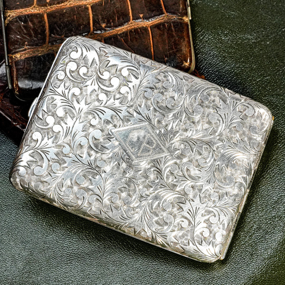 Ornate Antique Foliate Pattern Sterling Silver Card Cigarette Case