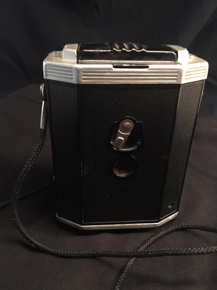Eastman Kodak Brownie Reflex Synchro Model