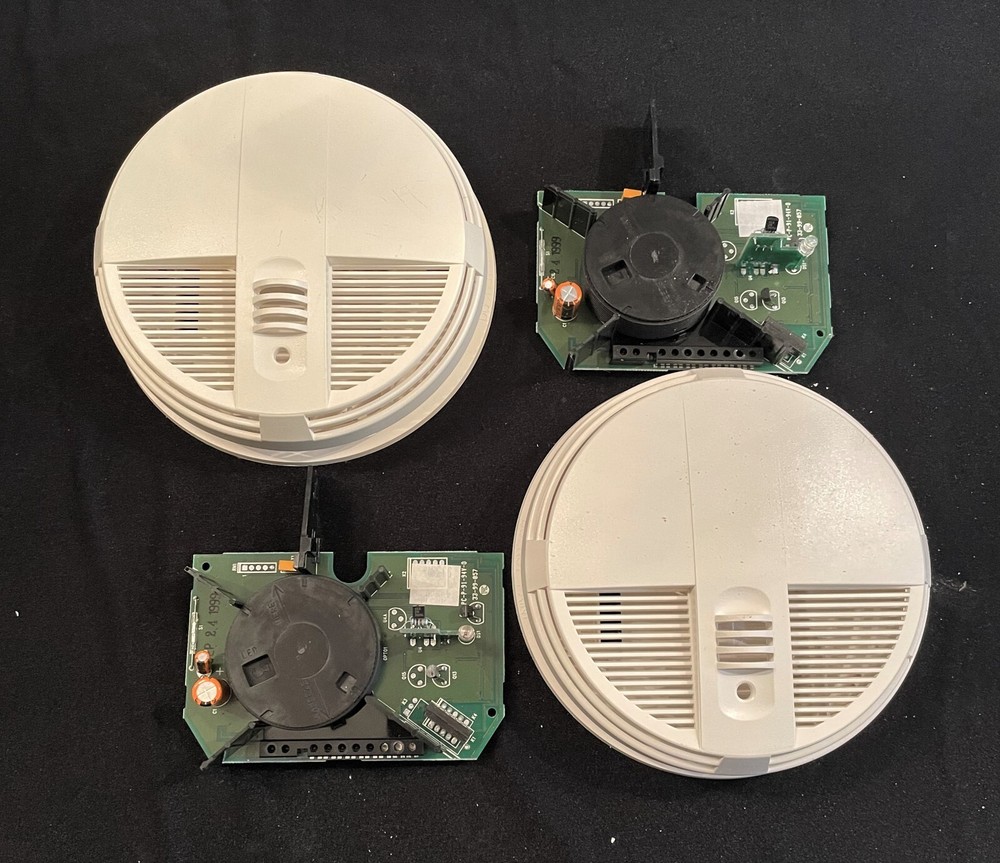 Interlogix Security Caddx NetworX NX-8E Alarm Control Panel & Accessories