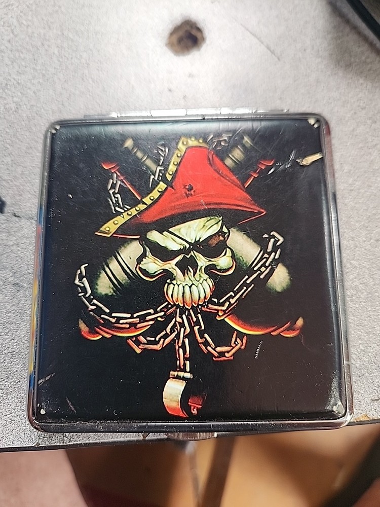 VINTAGE CIGARETTE CASE Holder Pirate
