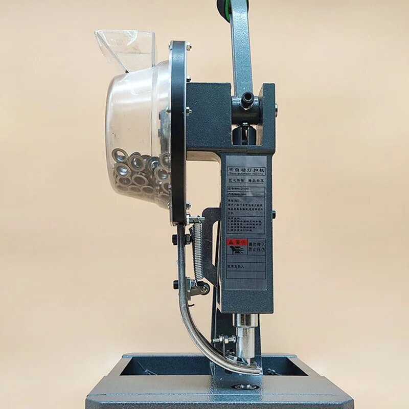 Semi-automatic Buttonhole Machine Manganese Steel Ringless Button Button Machine