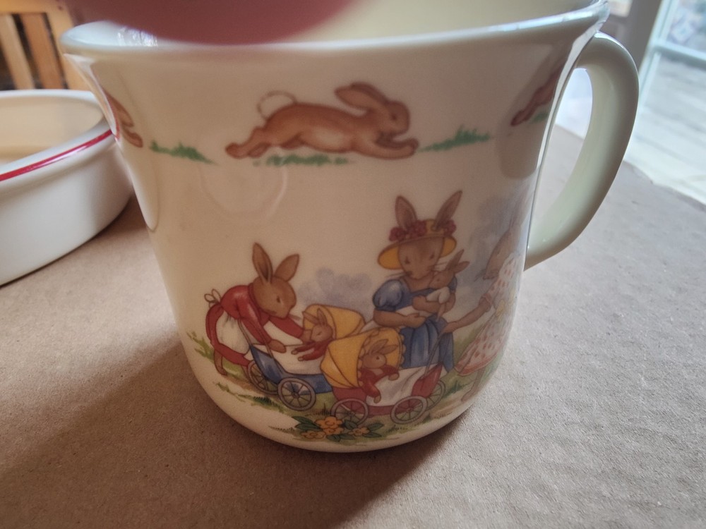 Dishes (Tiffany & Co., Roger Rabbit, Dansk)