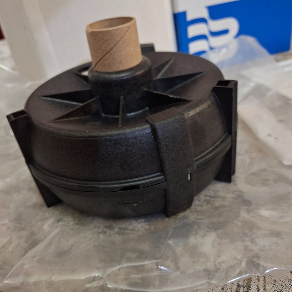 Badger Meter 33334 Recordall Water Meter Chamber Disc Assembly *READ*