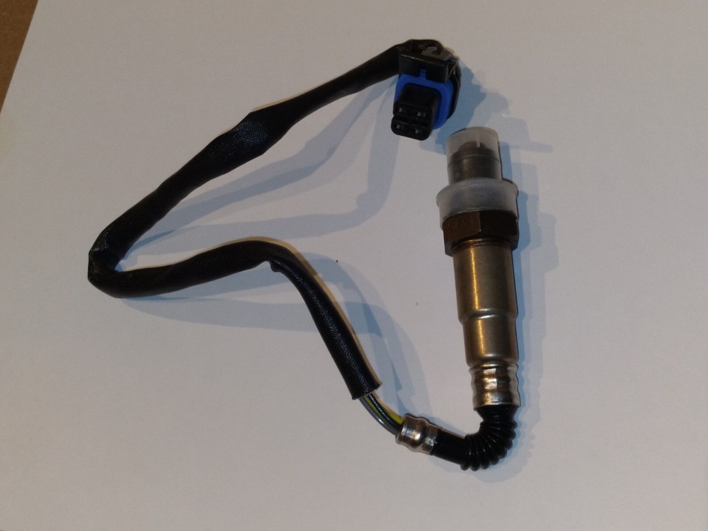 JLG 70000719 SENSOR,O2 W/GLD TERM Oxygen Sensor O2(Post Cat) GM .97L