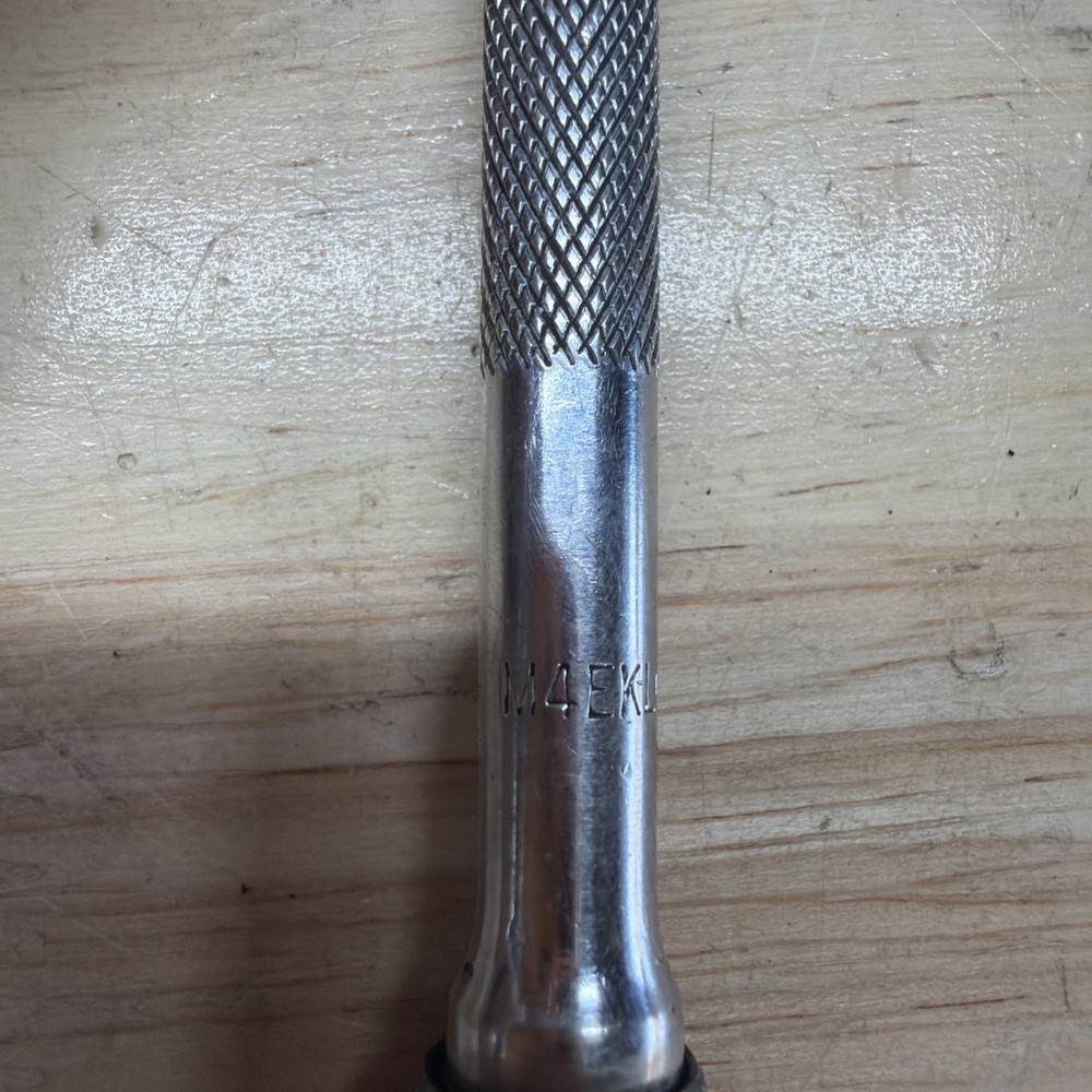 MAC 4" Locking 1/4in. drive extension. M4EKLQ