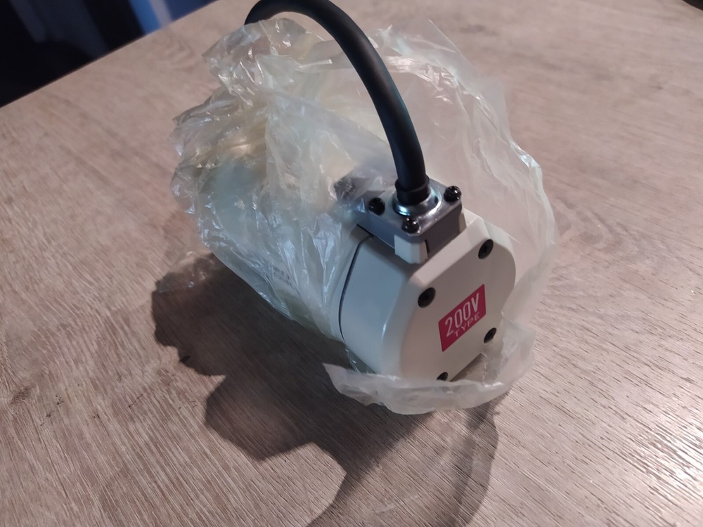 PANASONIC MBMK042BLN SERVO MOTOR [NEW]