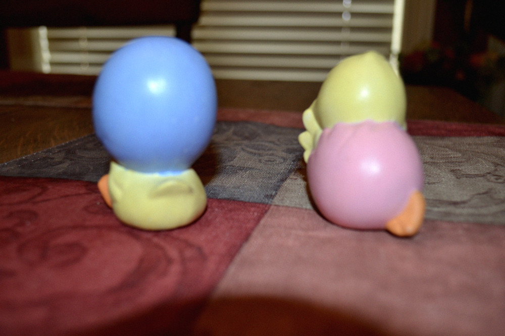 2 Easter Chicks Hatching from Hand Painted Ceramic Eggs Pink & Purplish Blue
