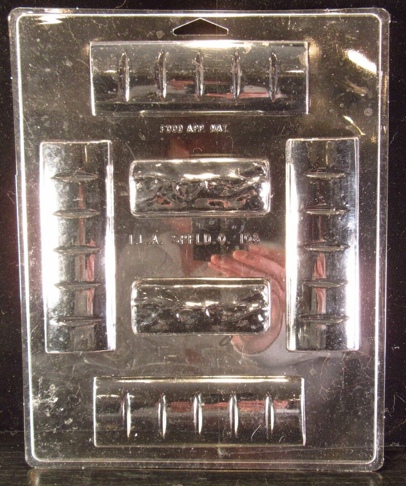 3 Plastic Chocolate Bar Candy Molds ILA, CK