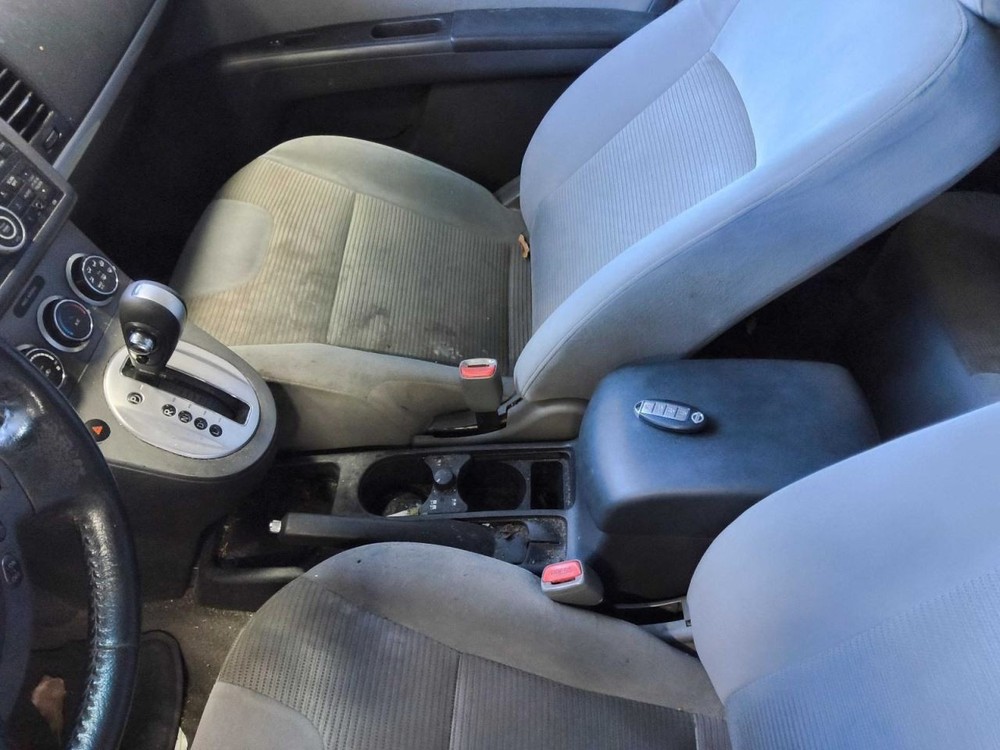 SENTRA 2011 Battery Tray 686750