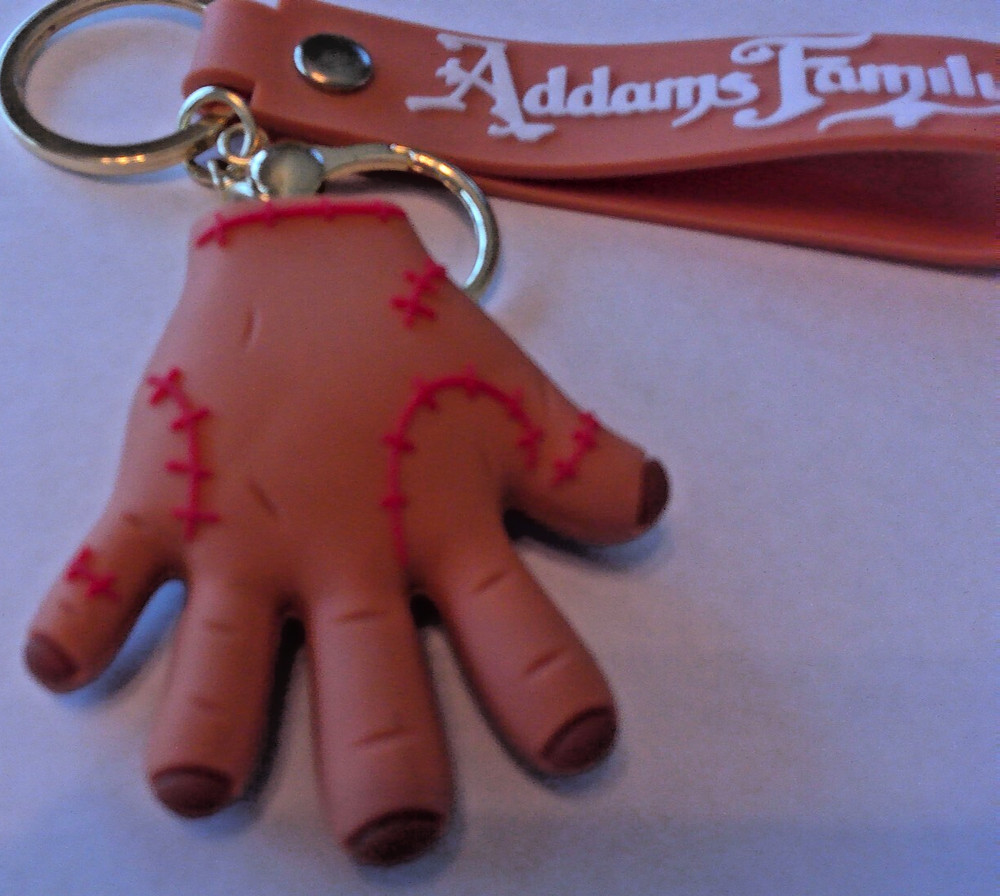 ADDAMS FAMILY THING 3D KEYCHAIN