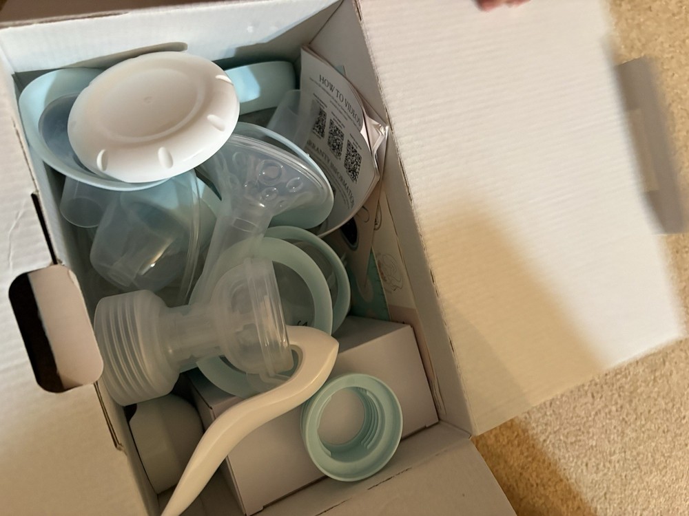 Zomee Z2 Double Electric Breast Pump Nightlight Bottles Multiple Sizes