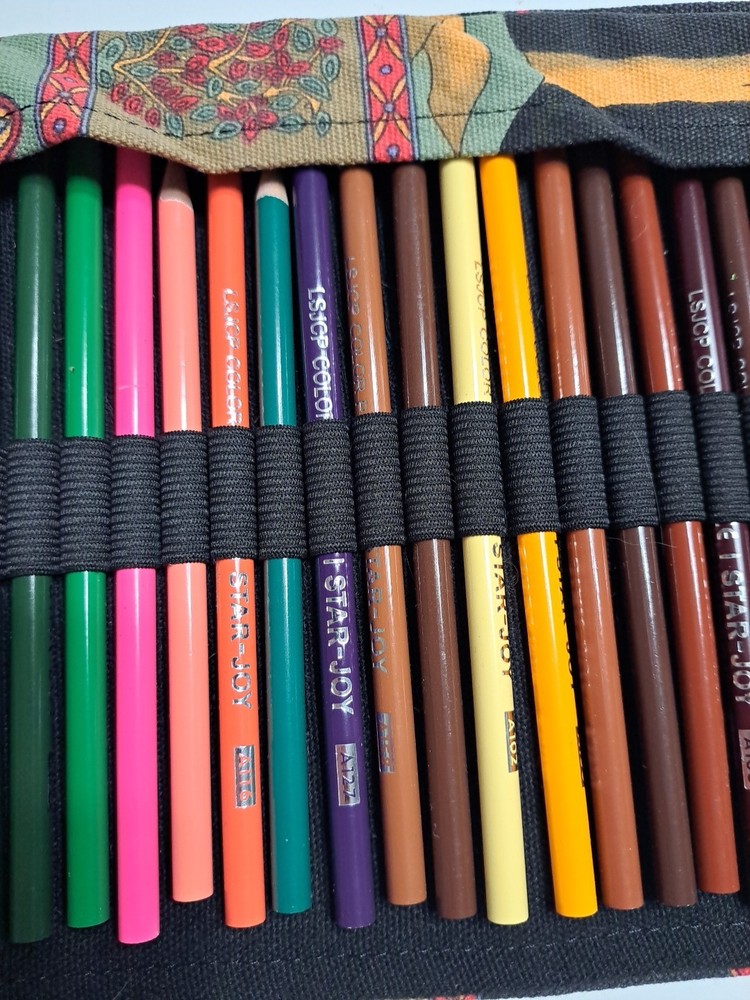 Star-joy Canvas Pencil Roll Wrap With 67 Colored Pencils