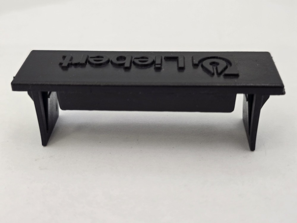 20Pc Liebert Snap In Panel Blank Filler Plate 2-1/2" x 1" Panelboard Accessory