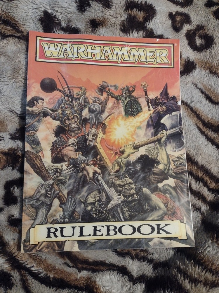 Warhammer RPG rulebook soft cover 1992 edition
