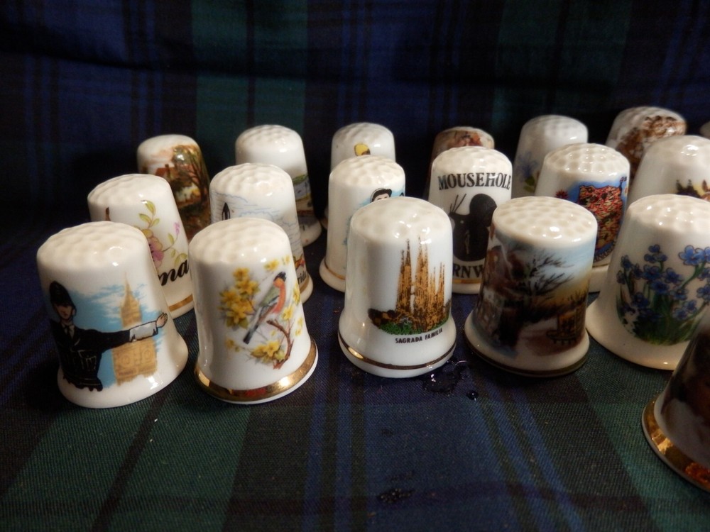 Job lot 40 collectable thimbles