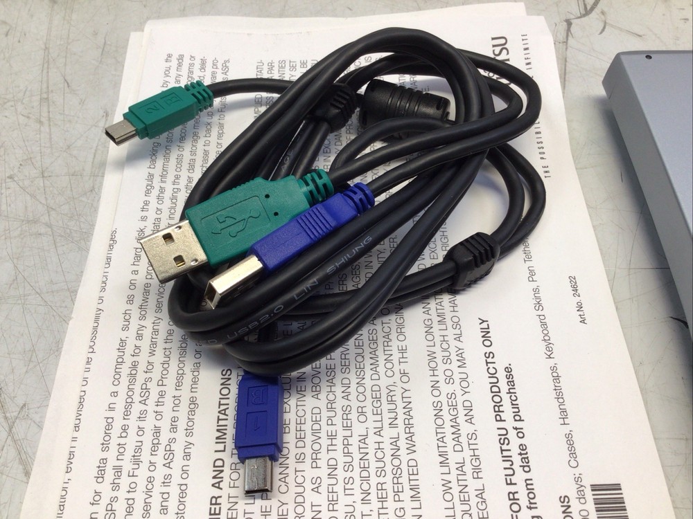 Fujitsu Part Number FPCDVR42 External DVD/CD-RW Combo Drive