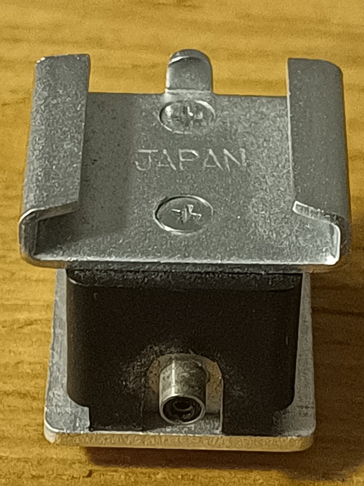 Vintage Hot Shoe Slave Adapter