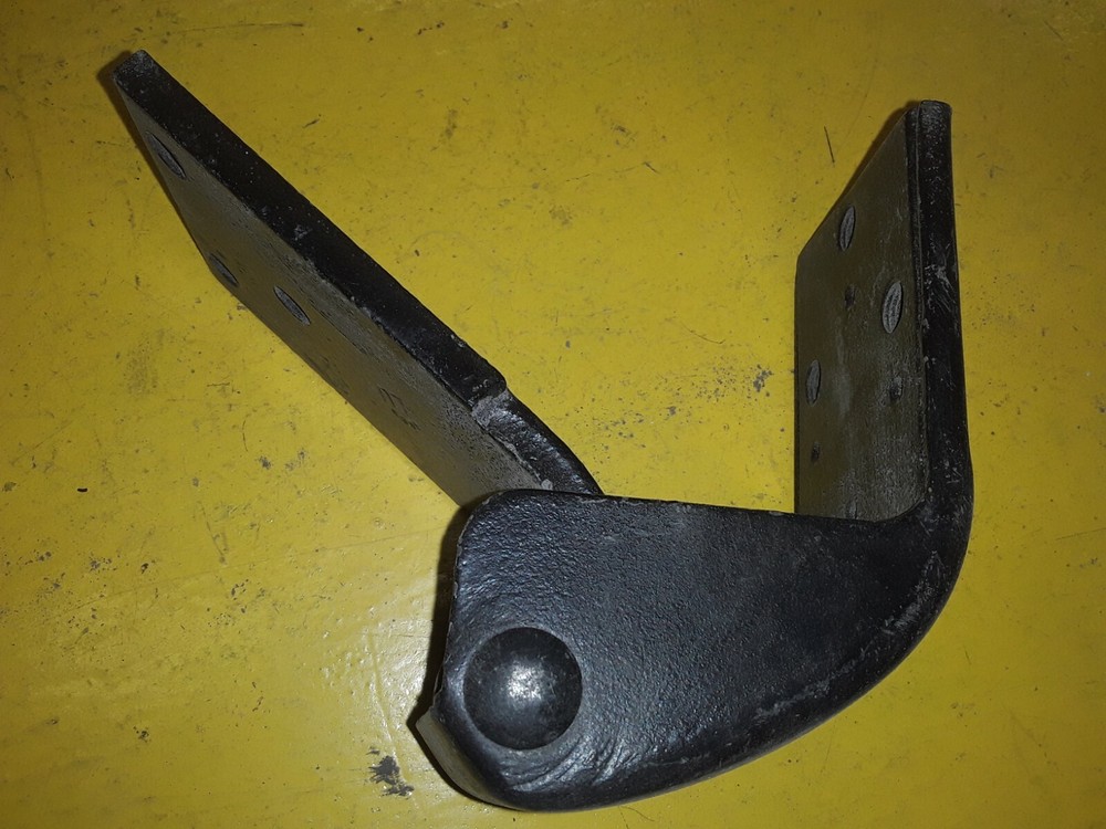 SOSS HEAVY TRUCK HINGE SUPPORT LU