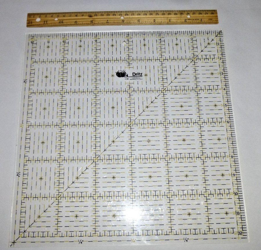 Dritz Omnigrid Cutting Mat Grid 12"X12"- 1993 Quilters Ruler Plastic