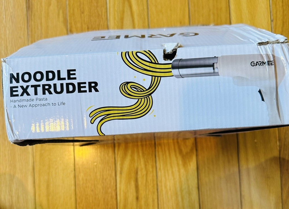 Garmee Electric Pasta Maker Automatic Noodle Machine with 5 Attachments