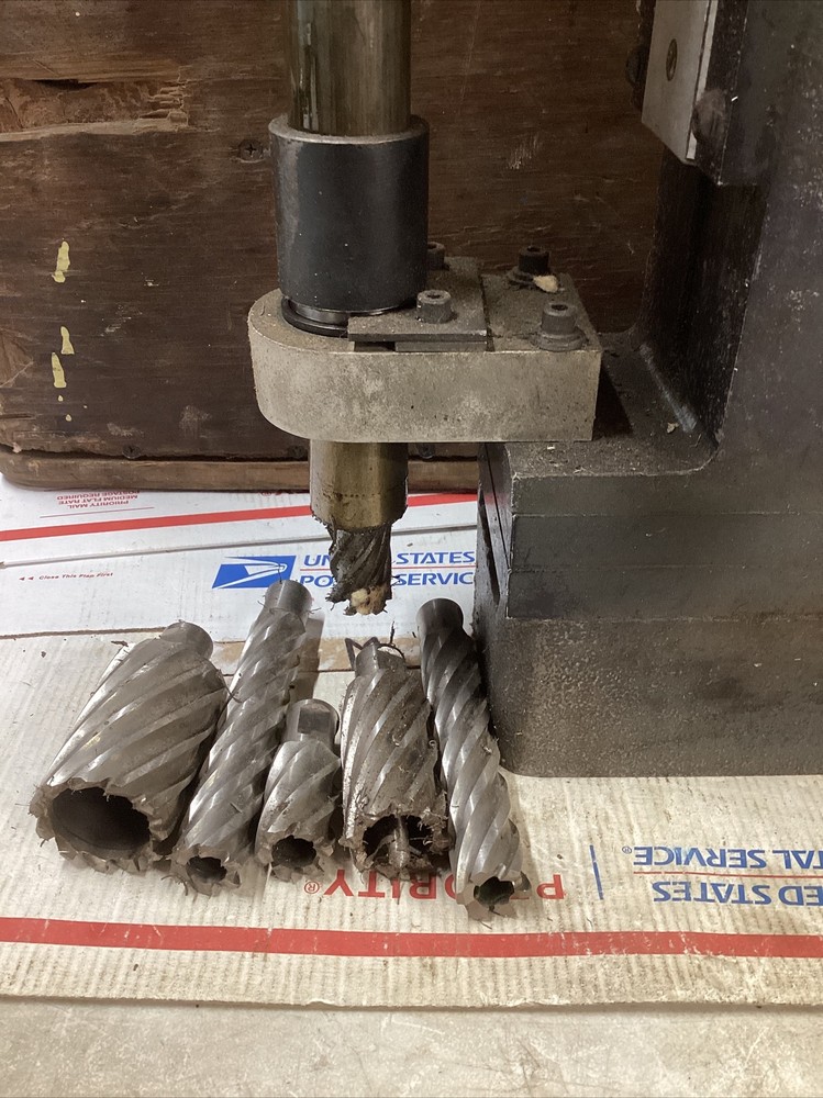 Jancy Slugger JM2000 Magnet Mount Drill Magnetic W/ Bits & Case 115V ED4U 4004