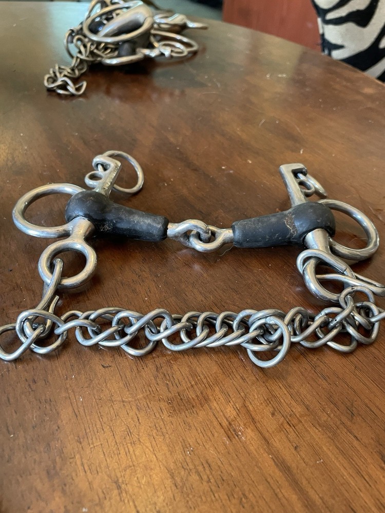 Broken Rubber Pelham 6” With 4” Shank