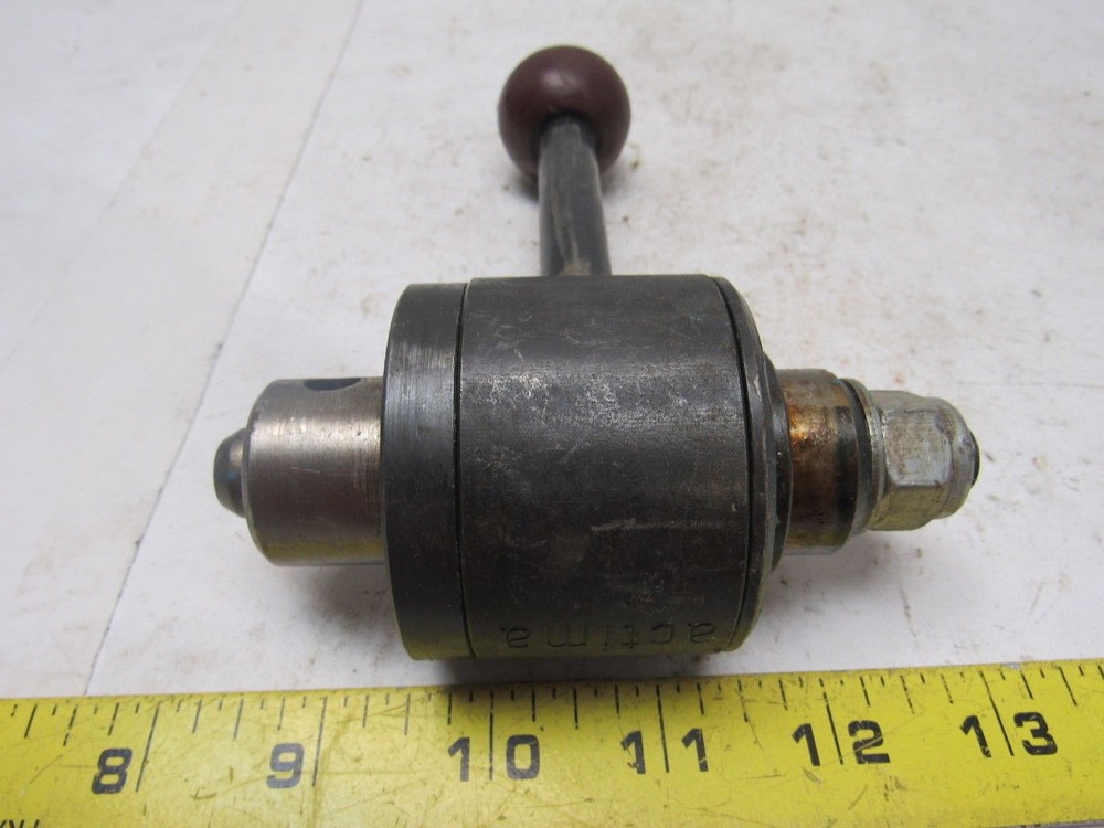 Kipp "Actima" Clamping Device W/1.301" Shaft