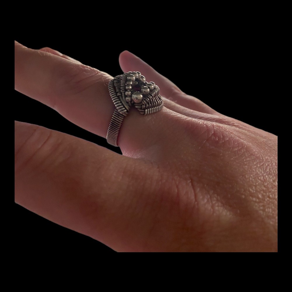Red Garnet Ring in .925 Sterling Silver. Size 10.5