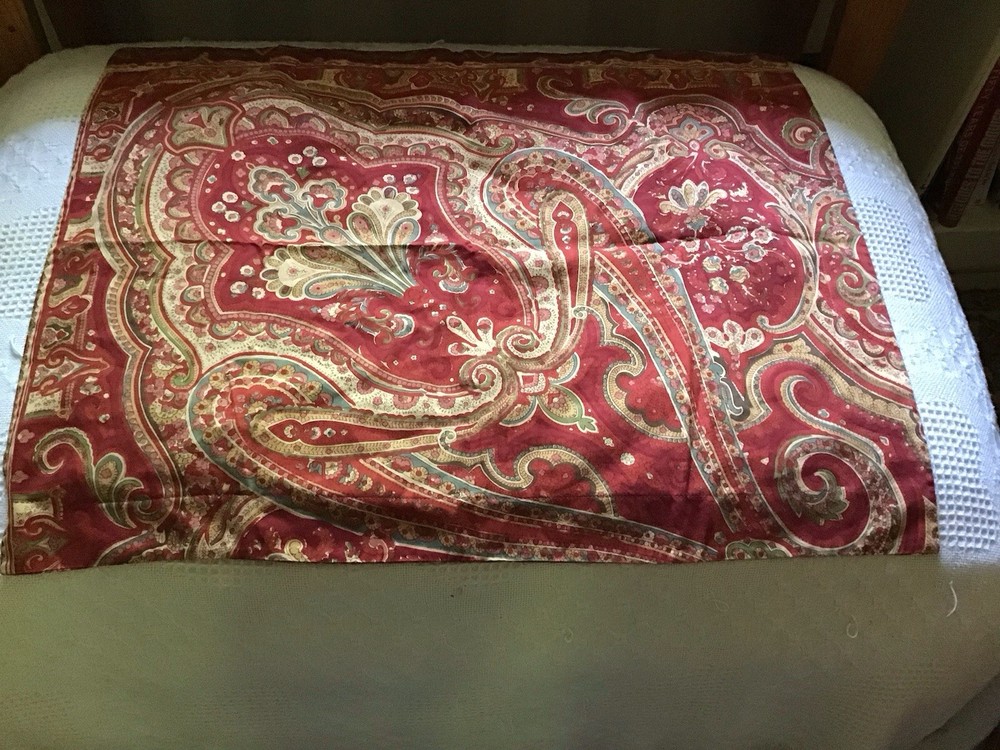 Pottery Barn Standard  Paisley Pillow Sham EUC